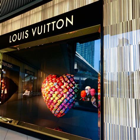 louis vuitton st martin|louis vuitton store locator.